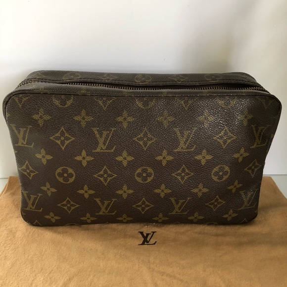 Louis Vuitton Handbags - Authentic Louis Vuitton Trousse Toilette 28 Makeup